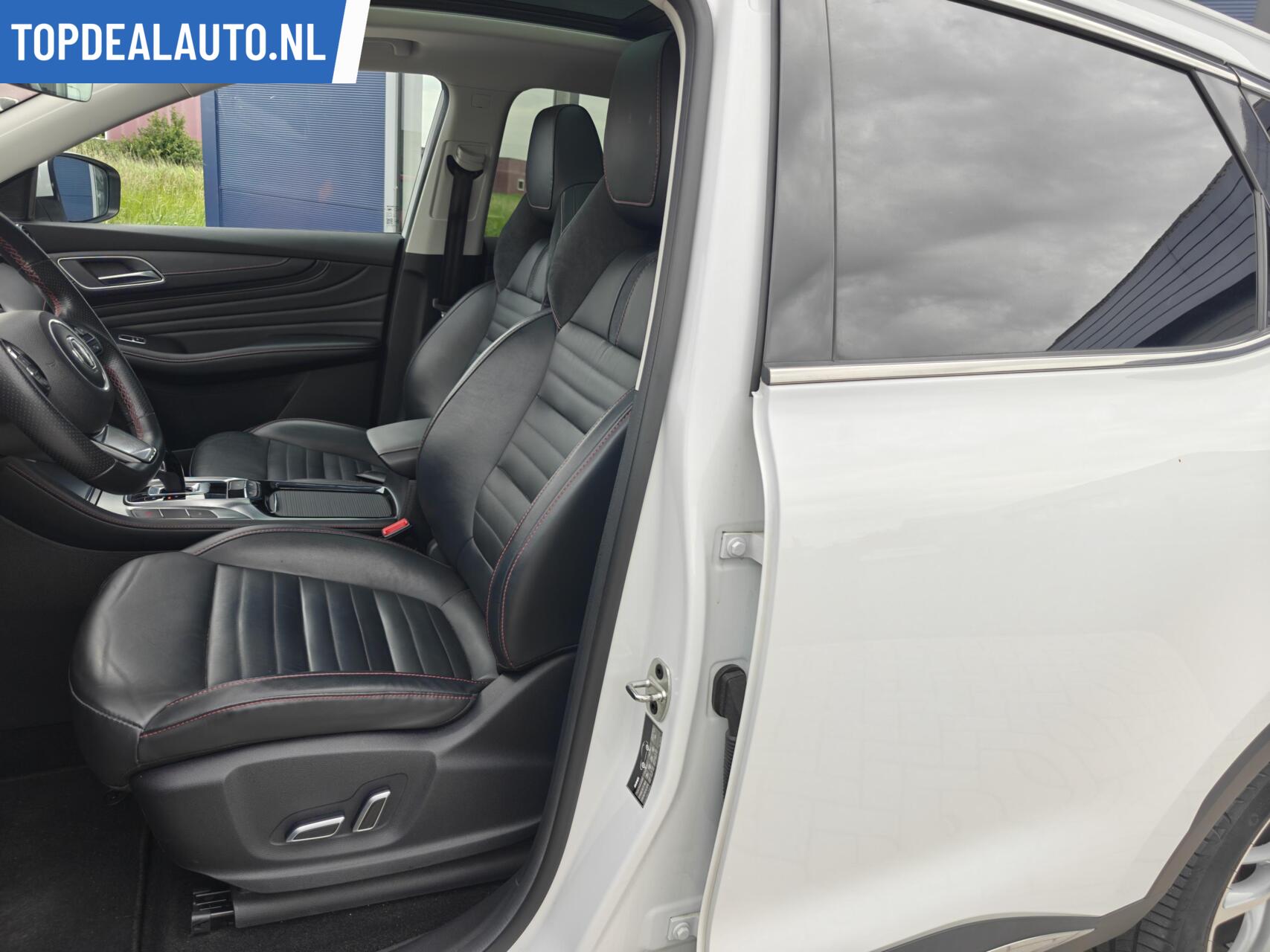 Foto van MG MG Ehs Plug-in Hybrid