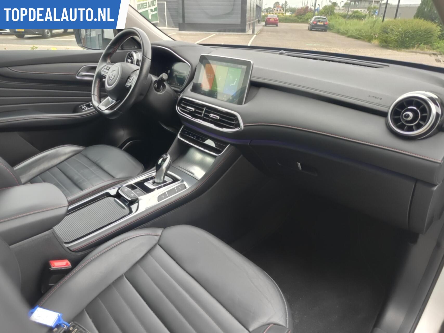 Foto van MG MG Ehs Plug-in Hybrid