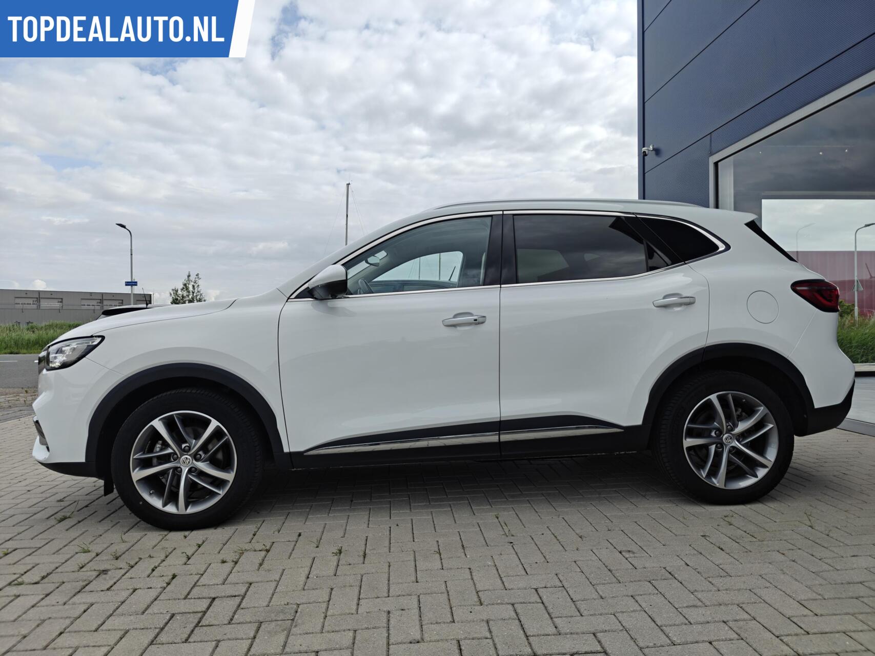 Foto van MG MG Ehs Plug-in Hybrid