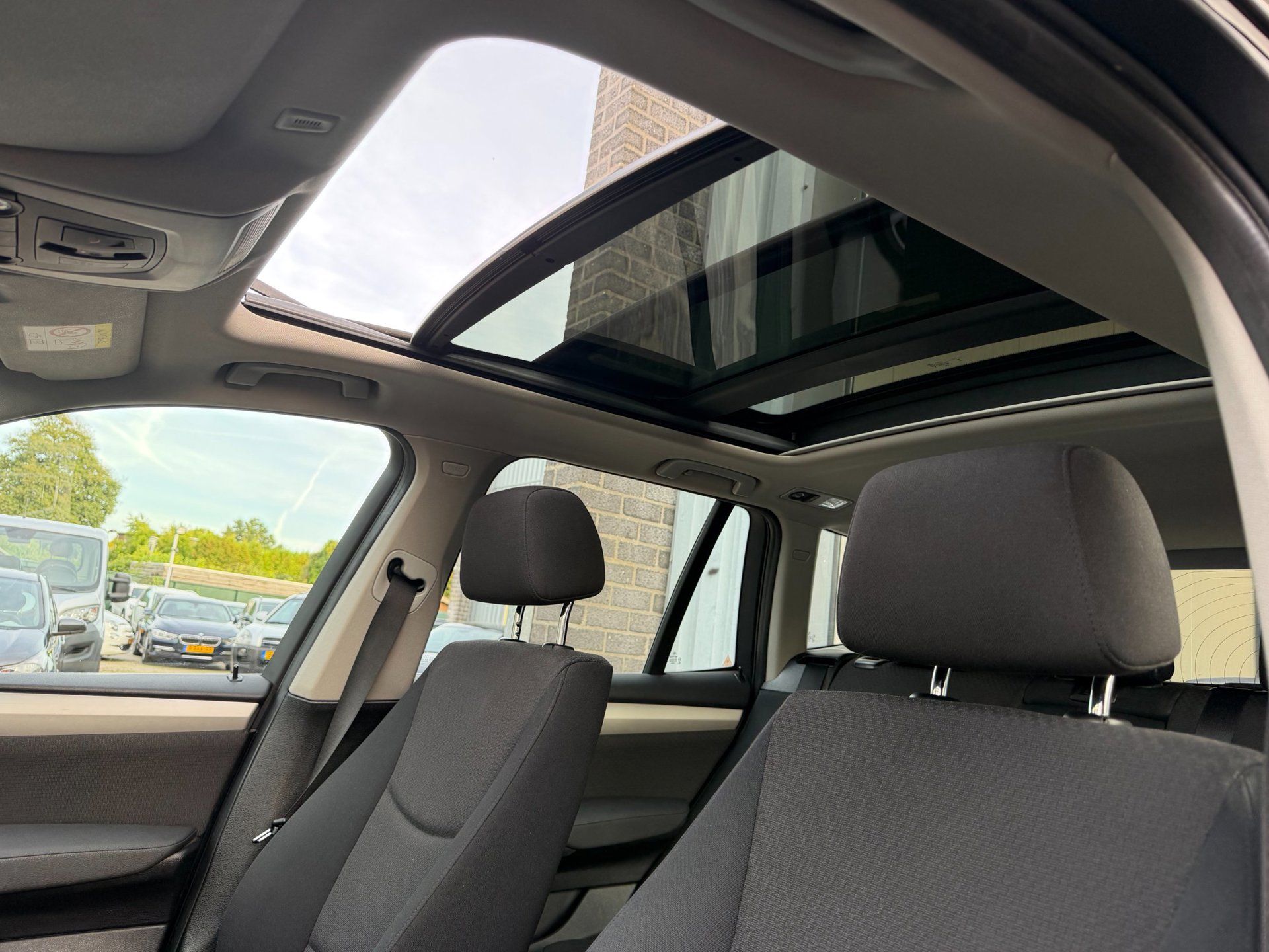 Foto van BMW X3 Xdrive20i