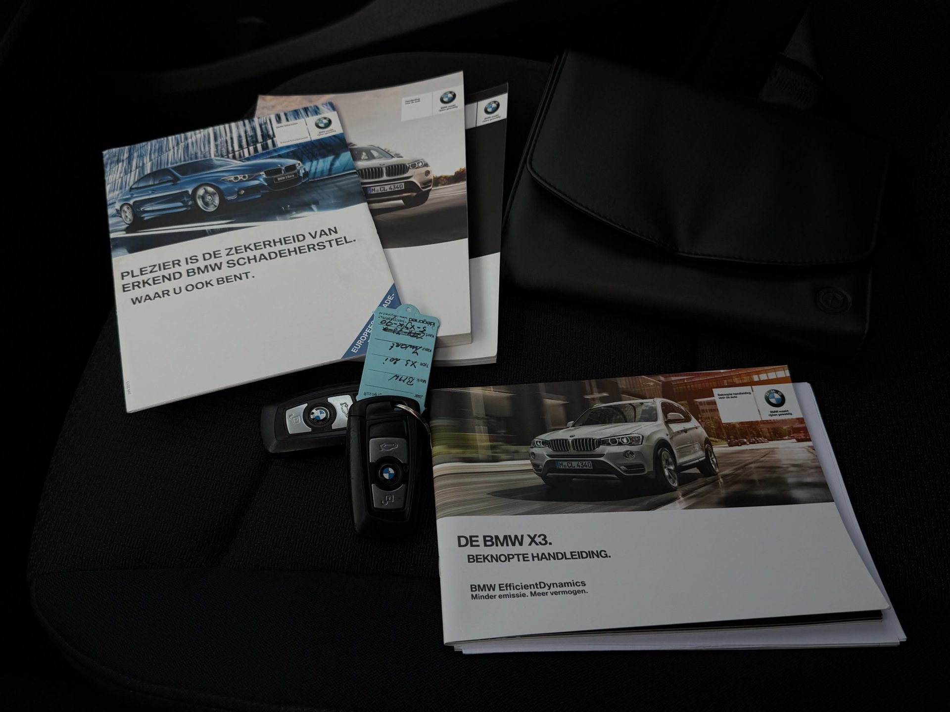 Foto van BMW X3 Xdrive20i