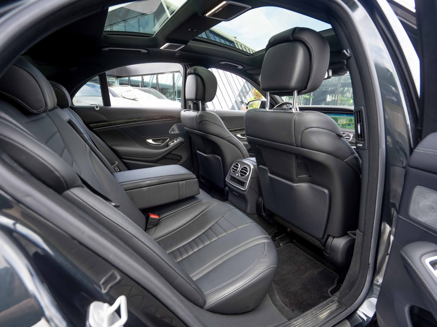 Foto van Mercedes-Benz S 400 Hybrid