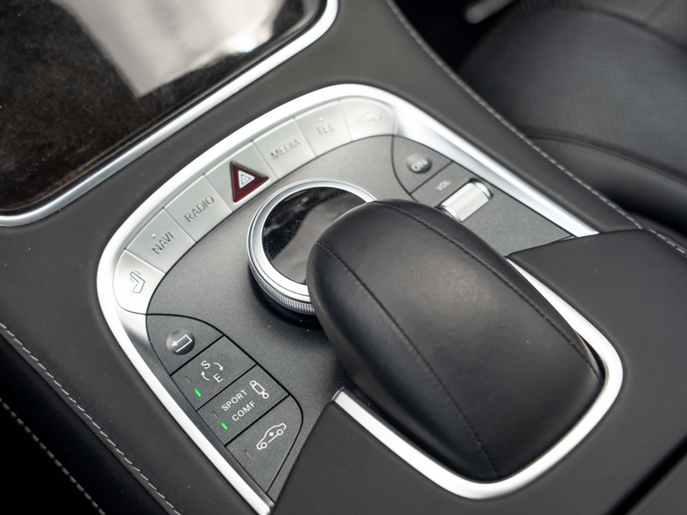 Foto van Mercedes-Benz S 400 Hybrid
