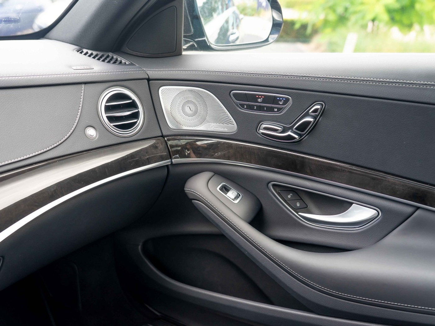 Foto van Mercedes-Benz S 400 Hybrid