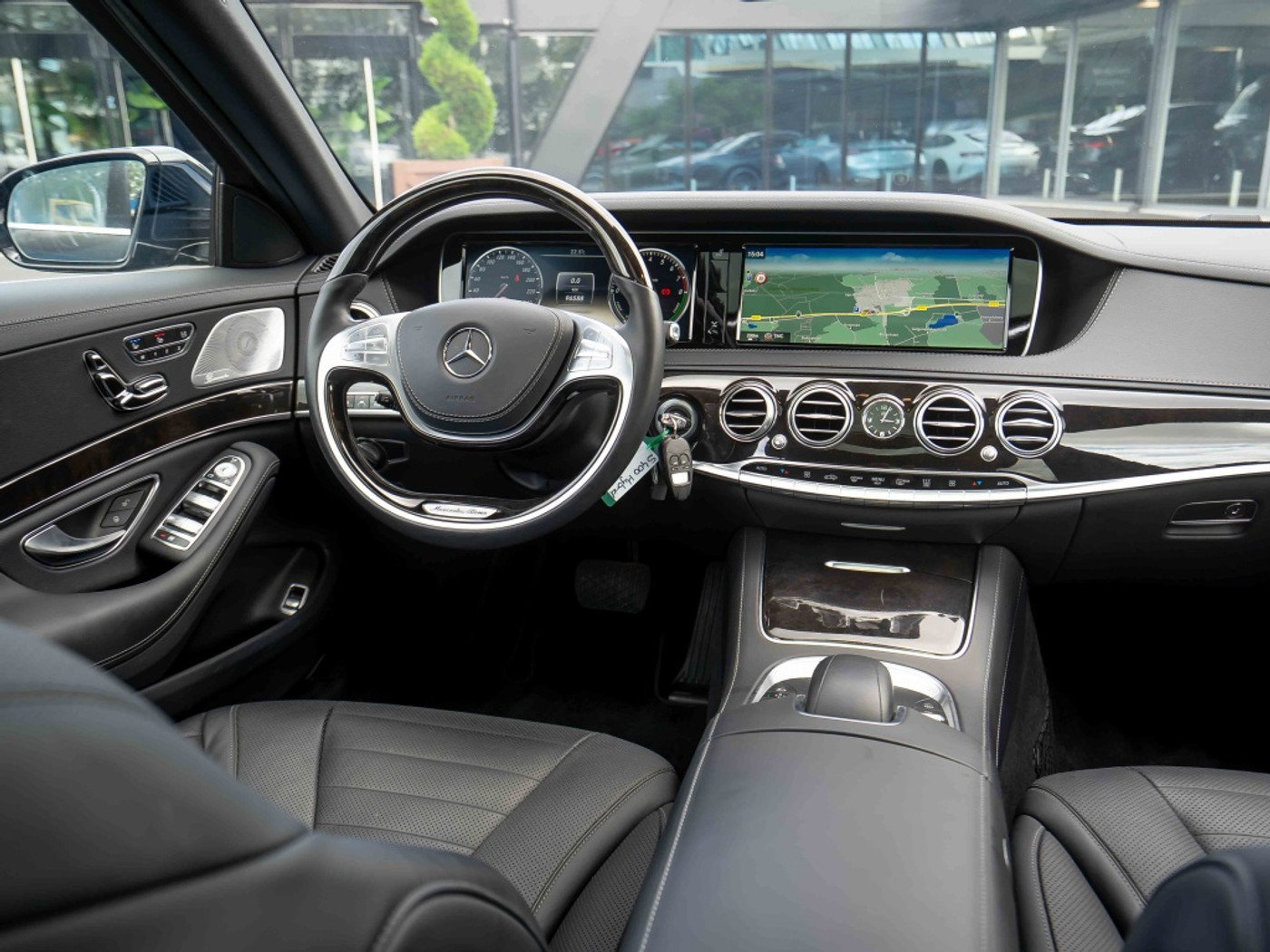 Foto van Mercedes-Benz S 400 Hybrid
