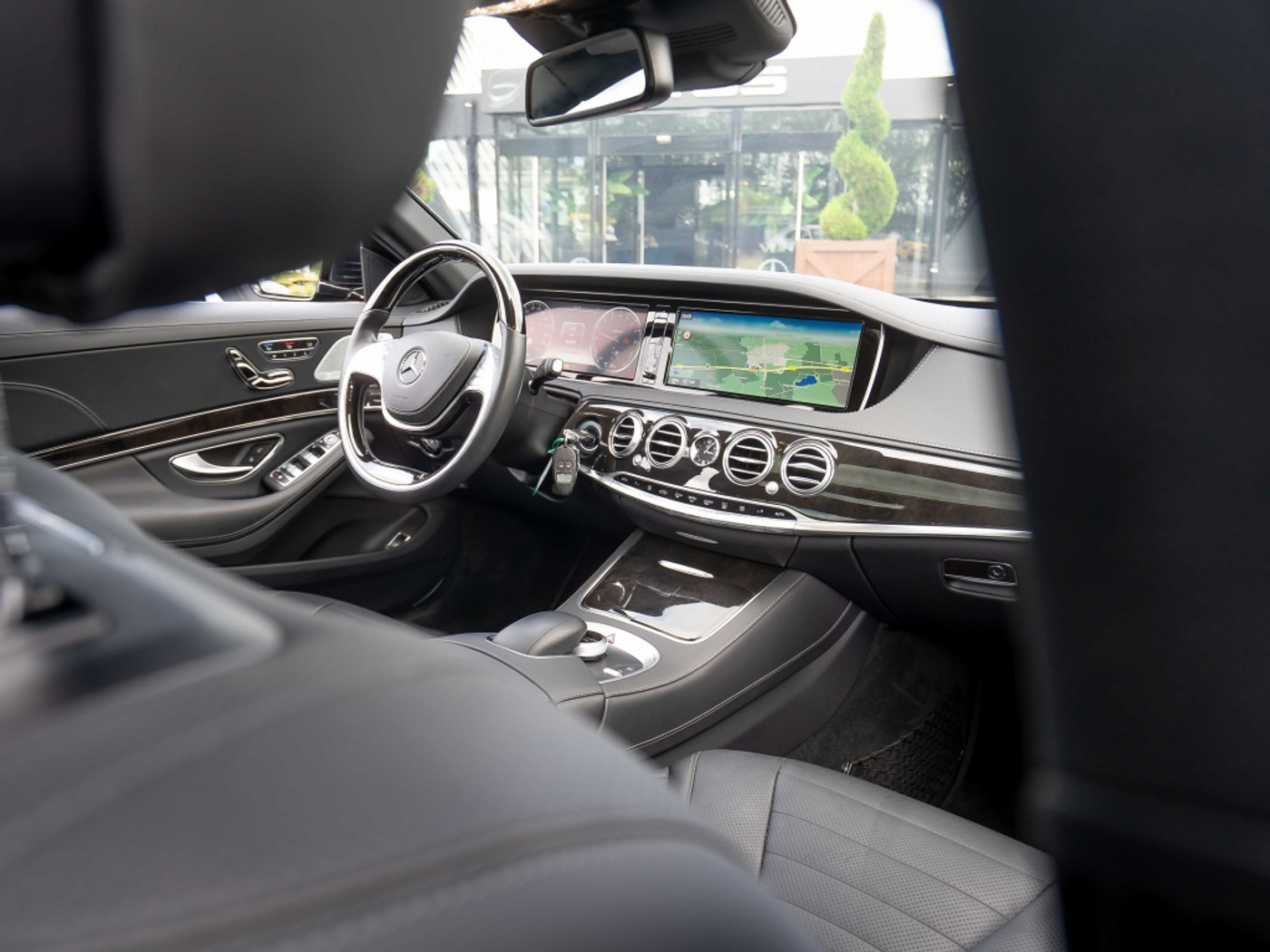 Foto van Mercedes-Benz S 400 Hybrid