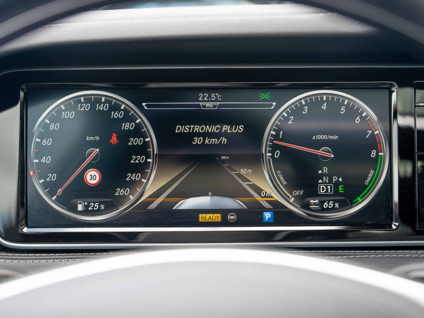 Foto van Mercedes-Benz S 400 Hybrid
