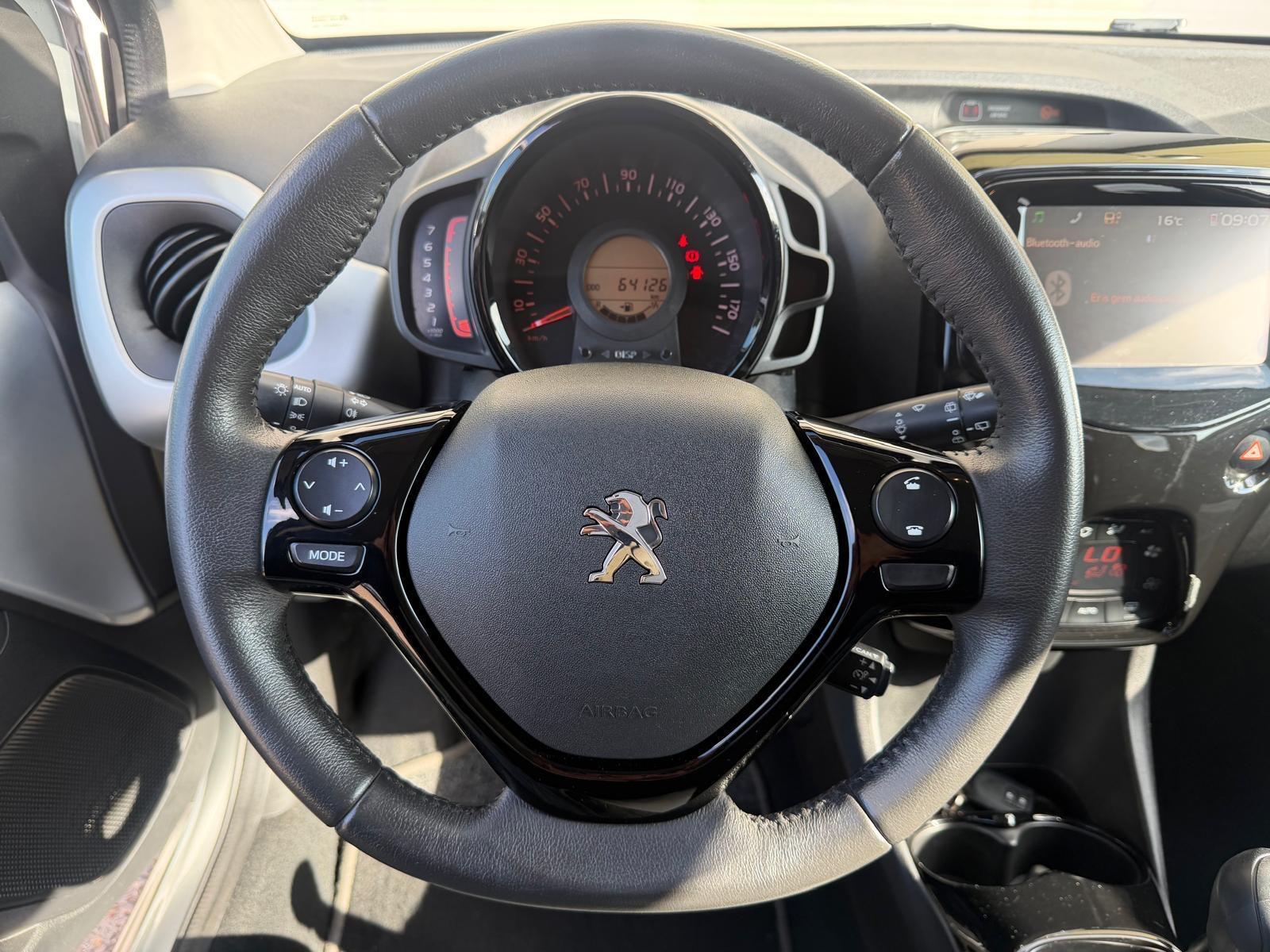 Foto van Peugeot Peugeot 108