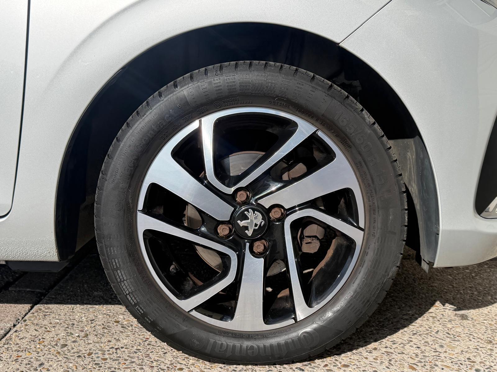 Foto van Peugeot Peugeot 108
