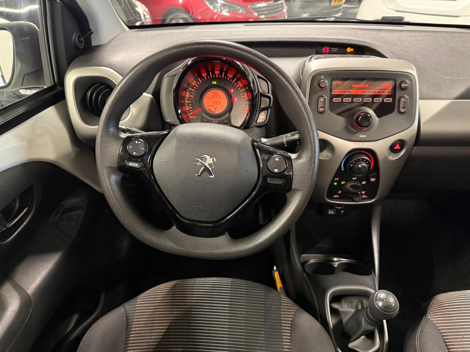 Foto van Peugeot Peugeot 108