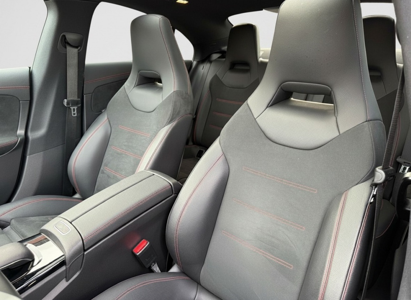 Foto van Mercedes-Benz Cla 180 D
