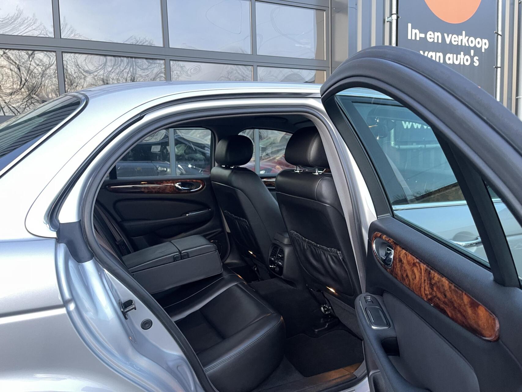 Foto van Jaguar XJ