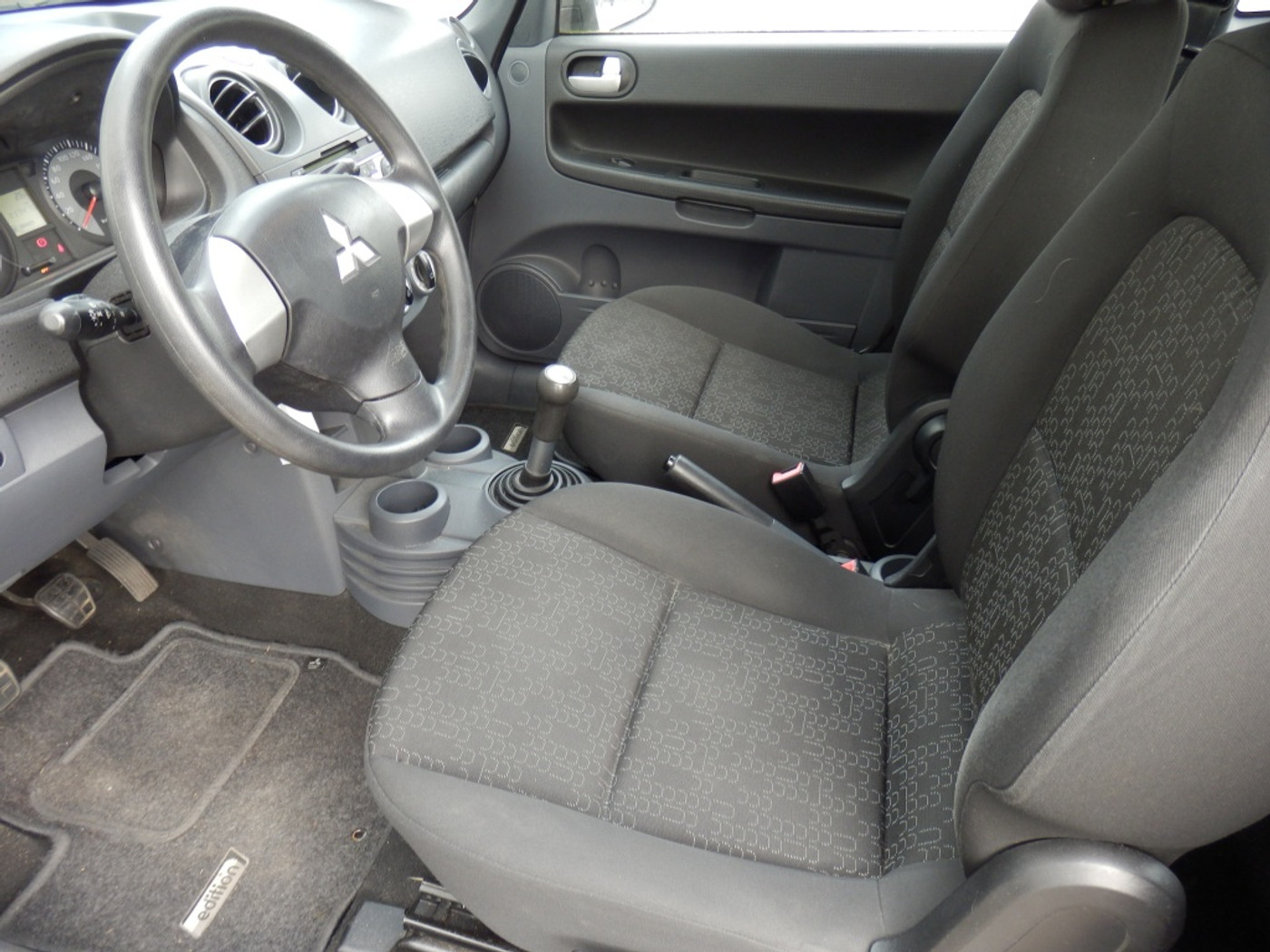 Foto van Mitsubishi Mitsubishi Colt