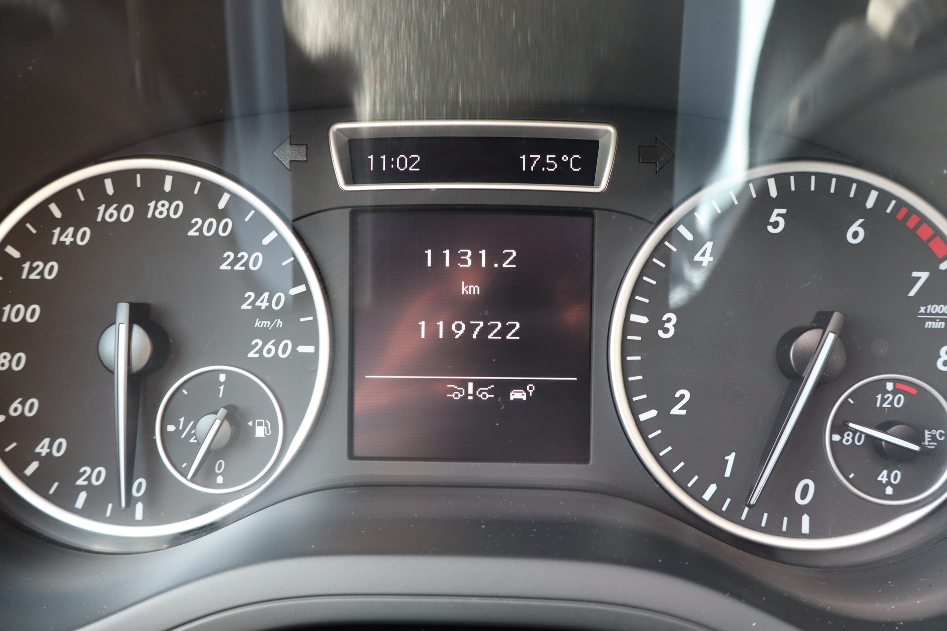 Foto van Mercedes-Benz B 180