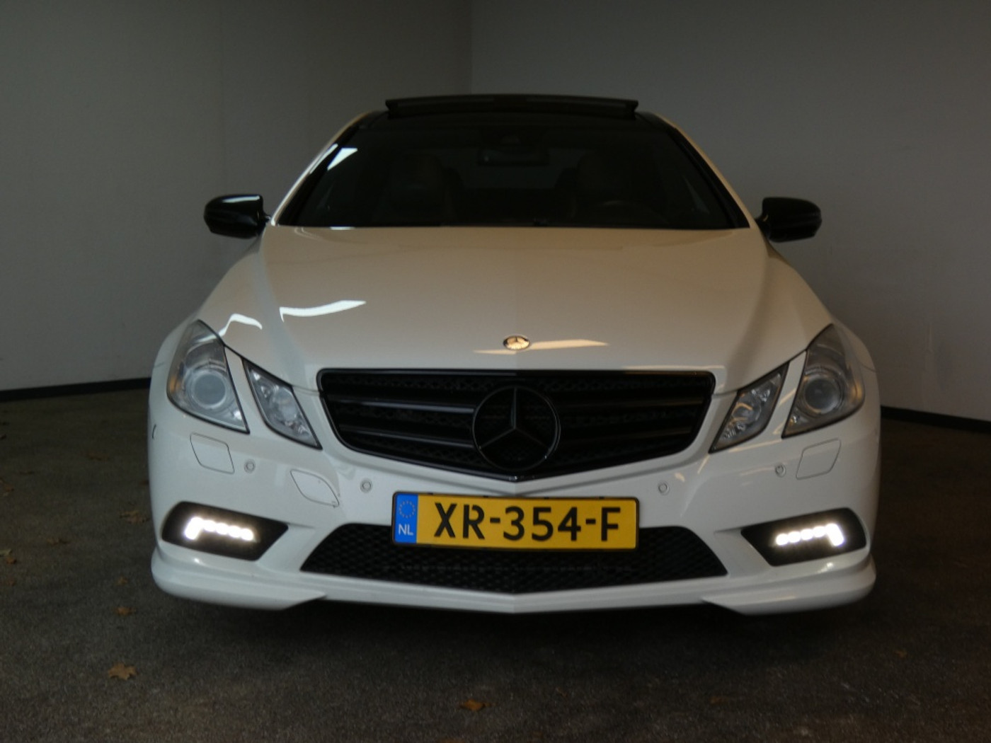 Foto van Mercedes-Benz E 500