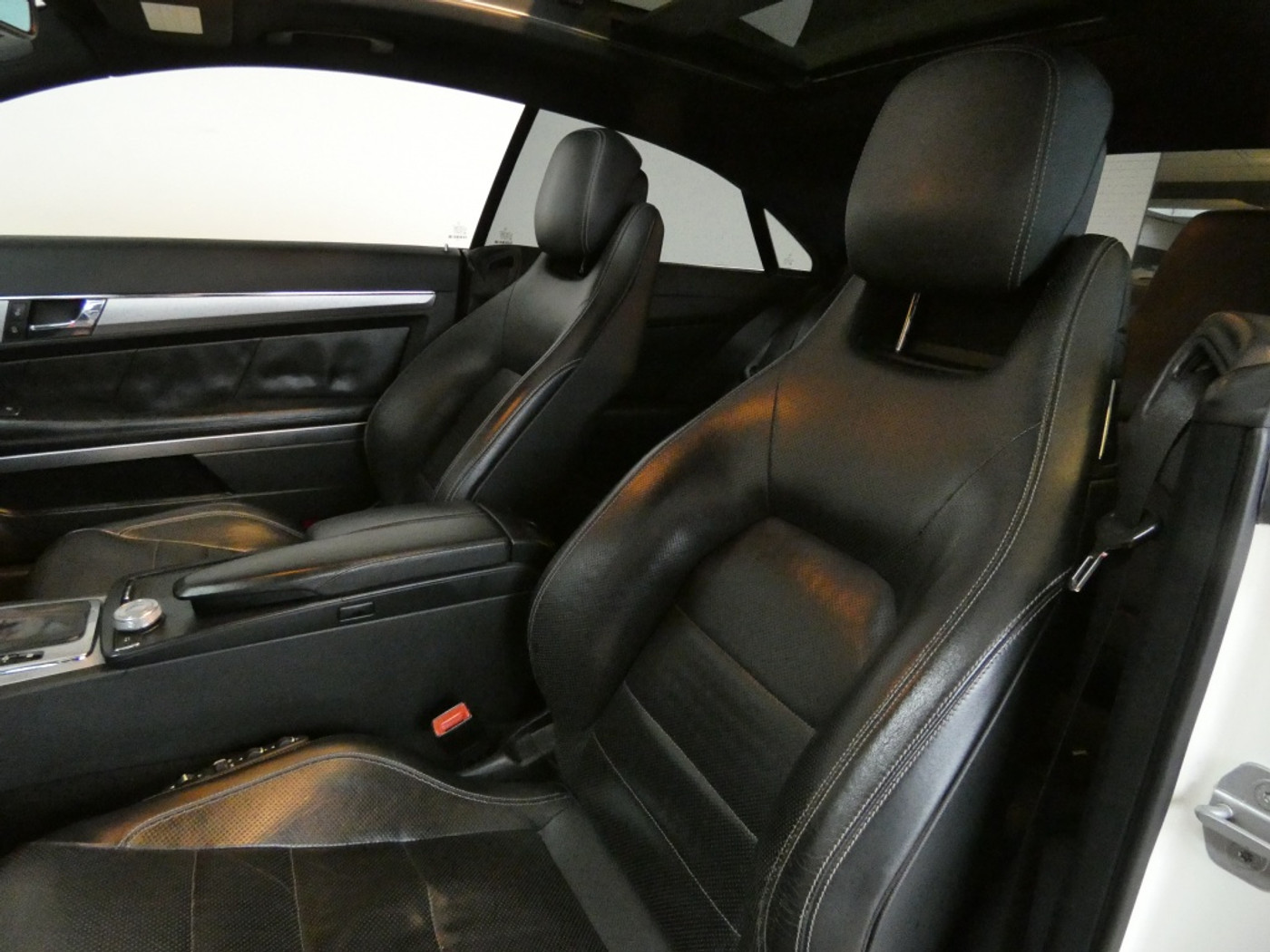 Foto van Mercedes-Benz E 500