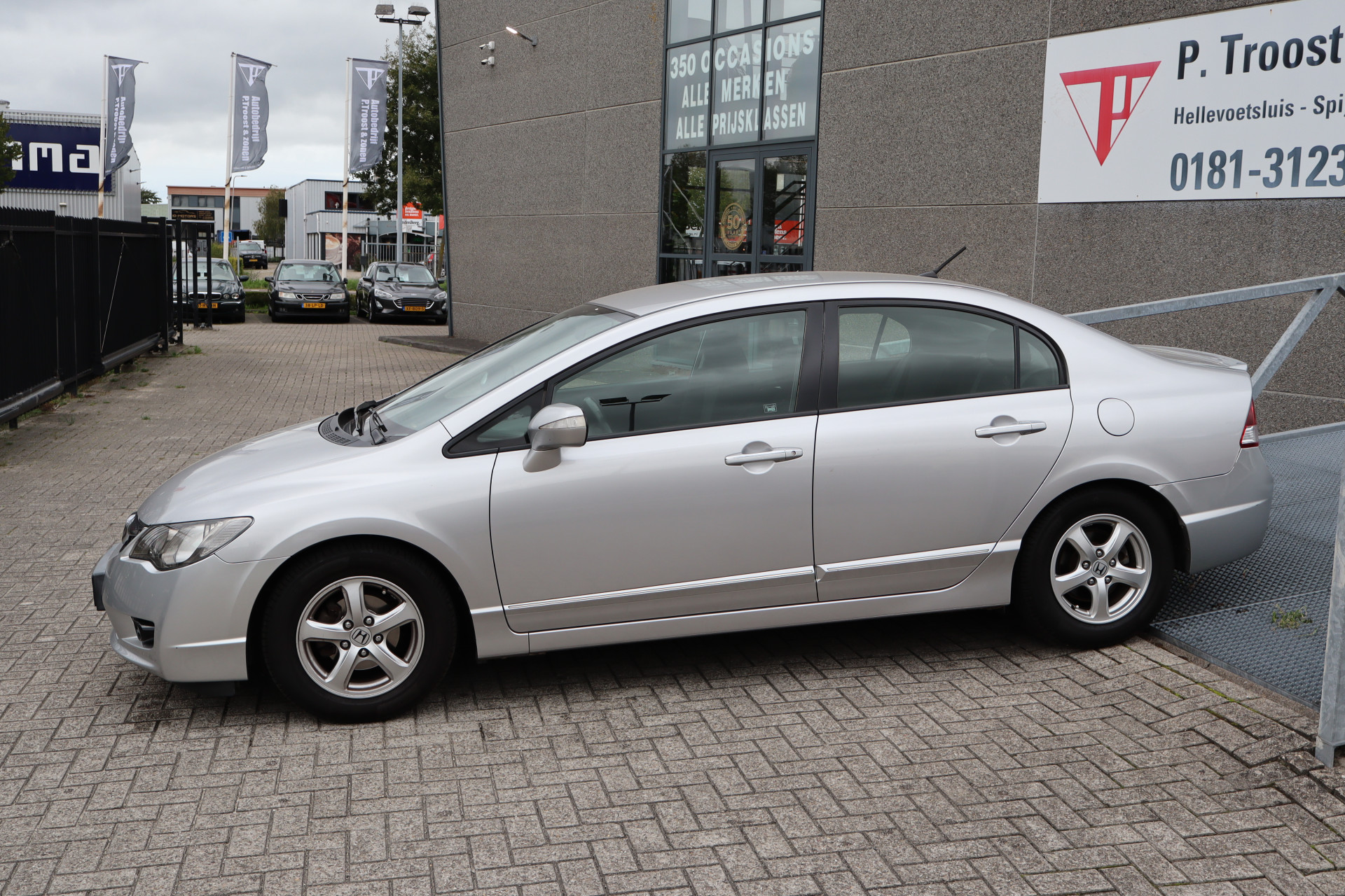 Foto van Honda Civic 4dr Hybrid