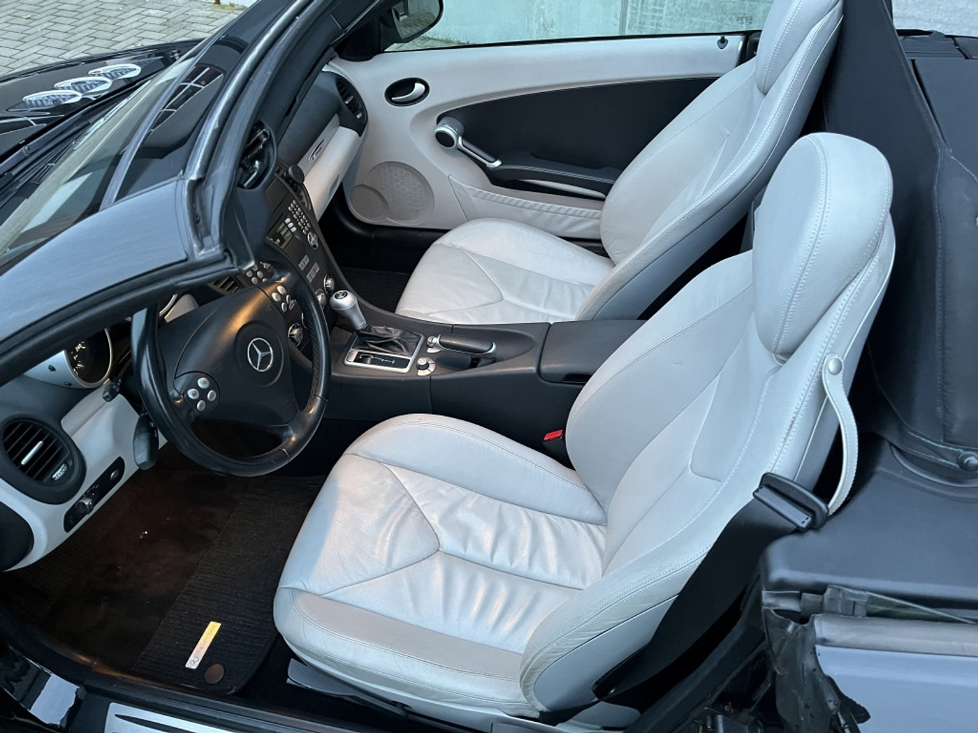 Foto van Mercedes-Benz SLK 280
