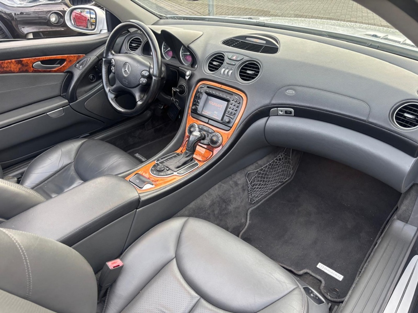 Foto van Mercedes-Benz SL 500