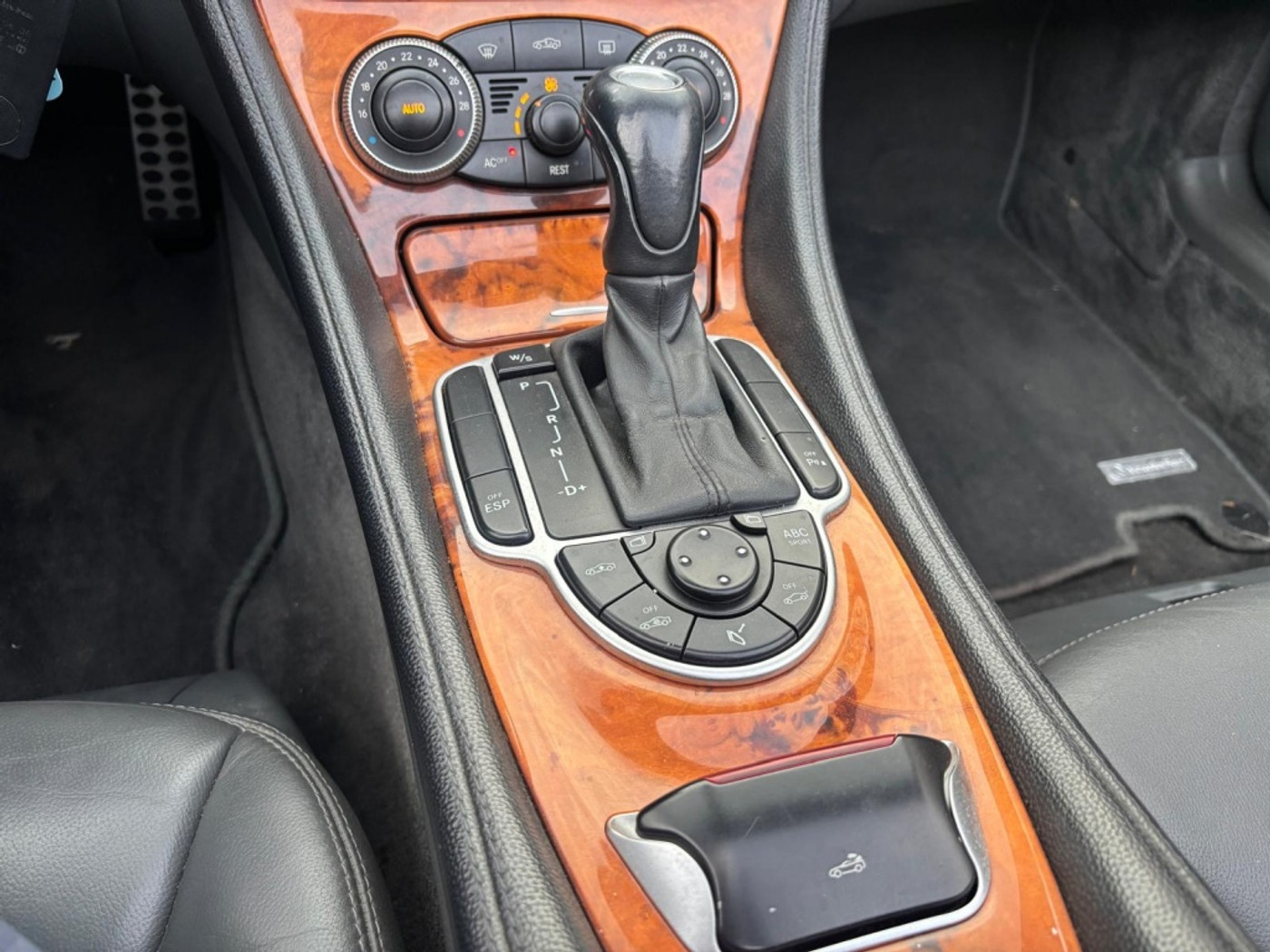 Foto van Mercedes-Benz SL 500