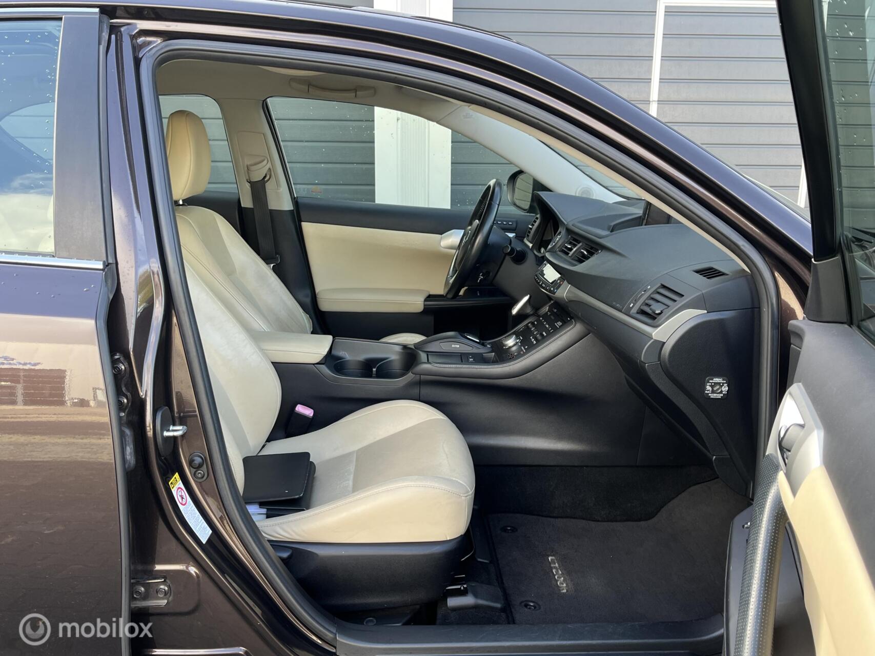 Foto van Lexus Lexus Ct200h