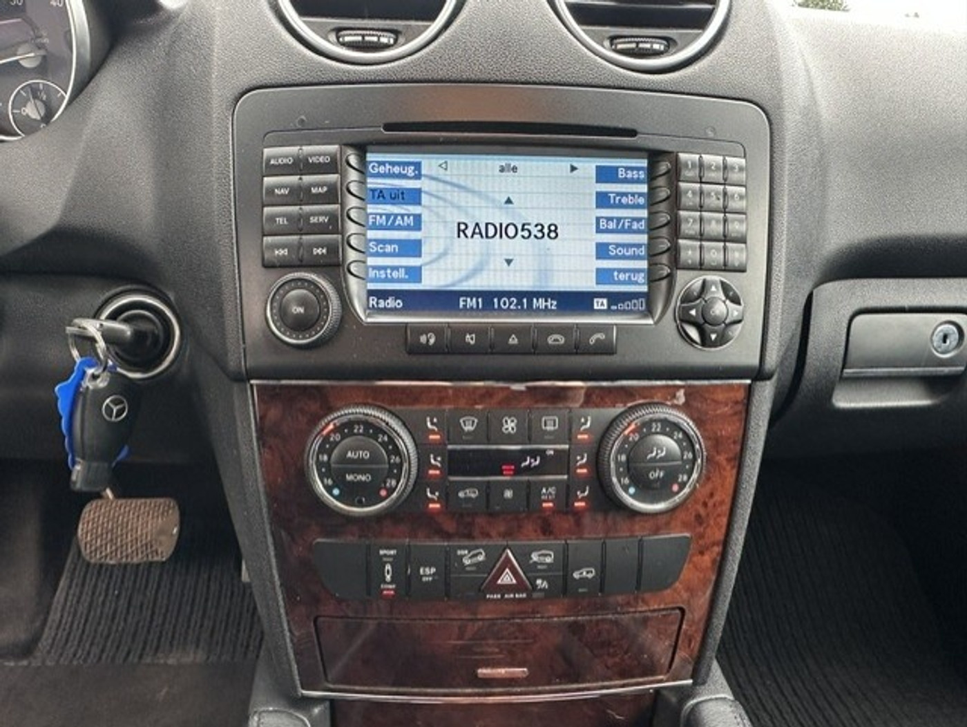 Foto van Mercedes-Benz ML 350