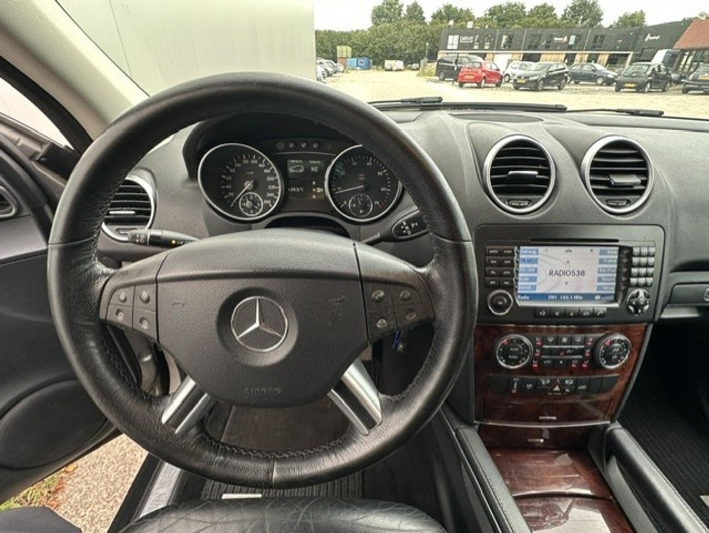 Foto van Mercedes-Benz ML 350