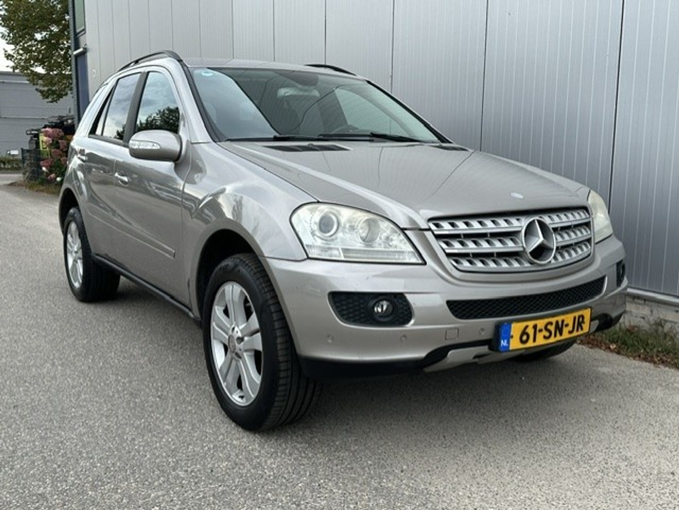 Foto van Mercedes-Benz ML 350