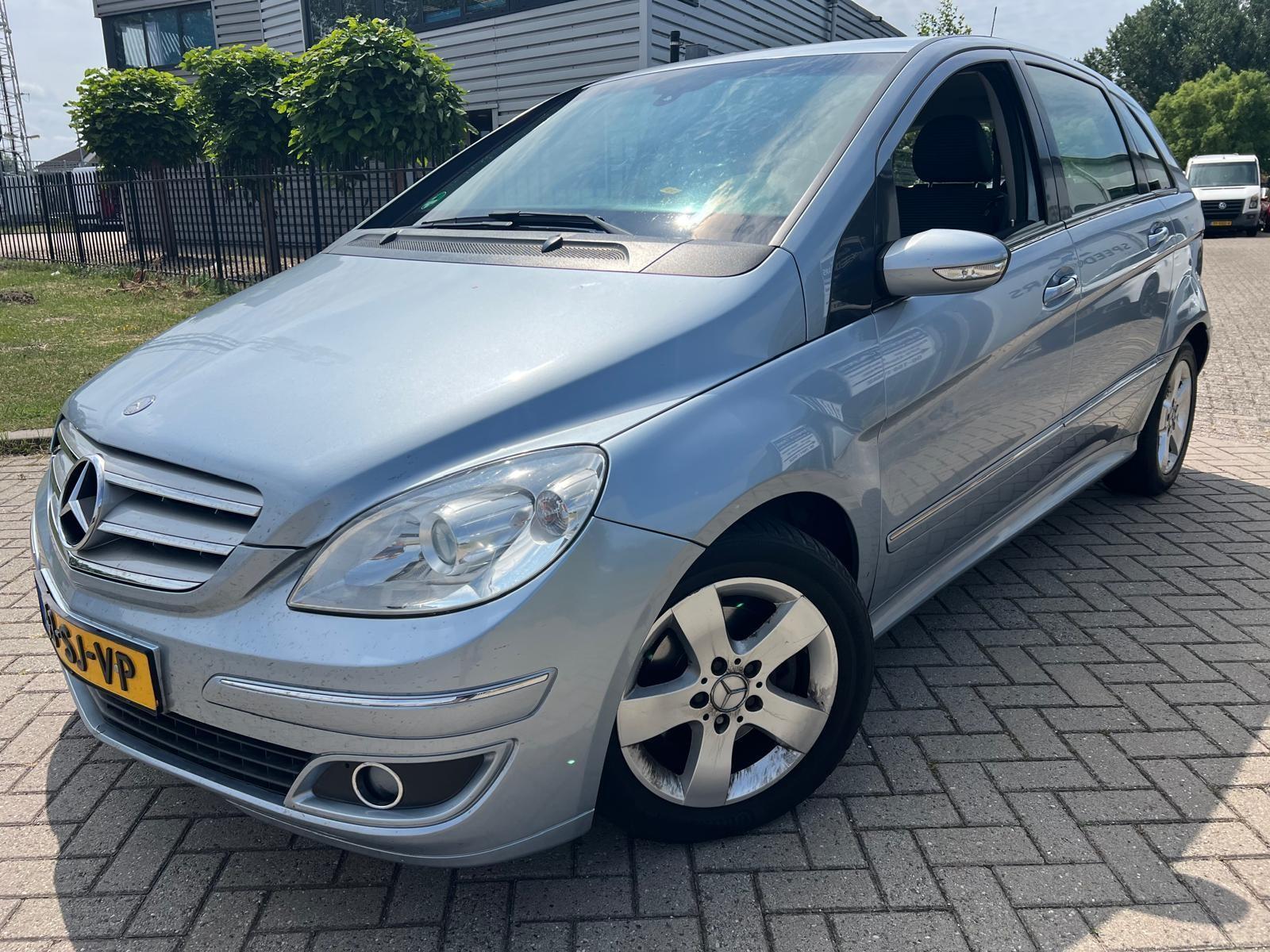 Foto van Mercedes-Benz B 180 CDI