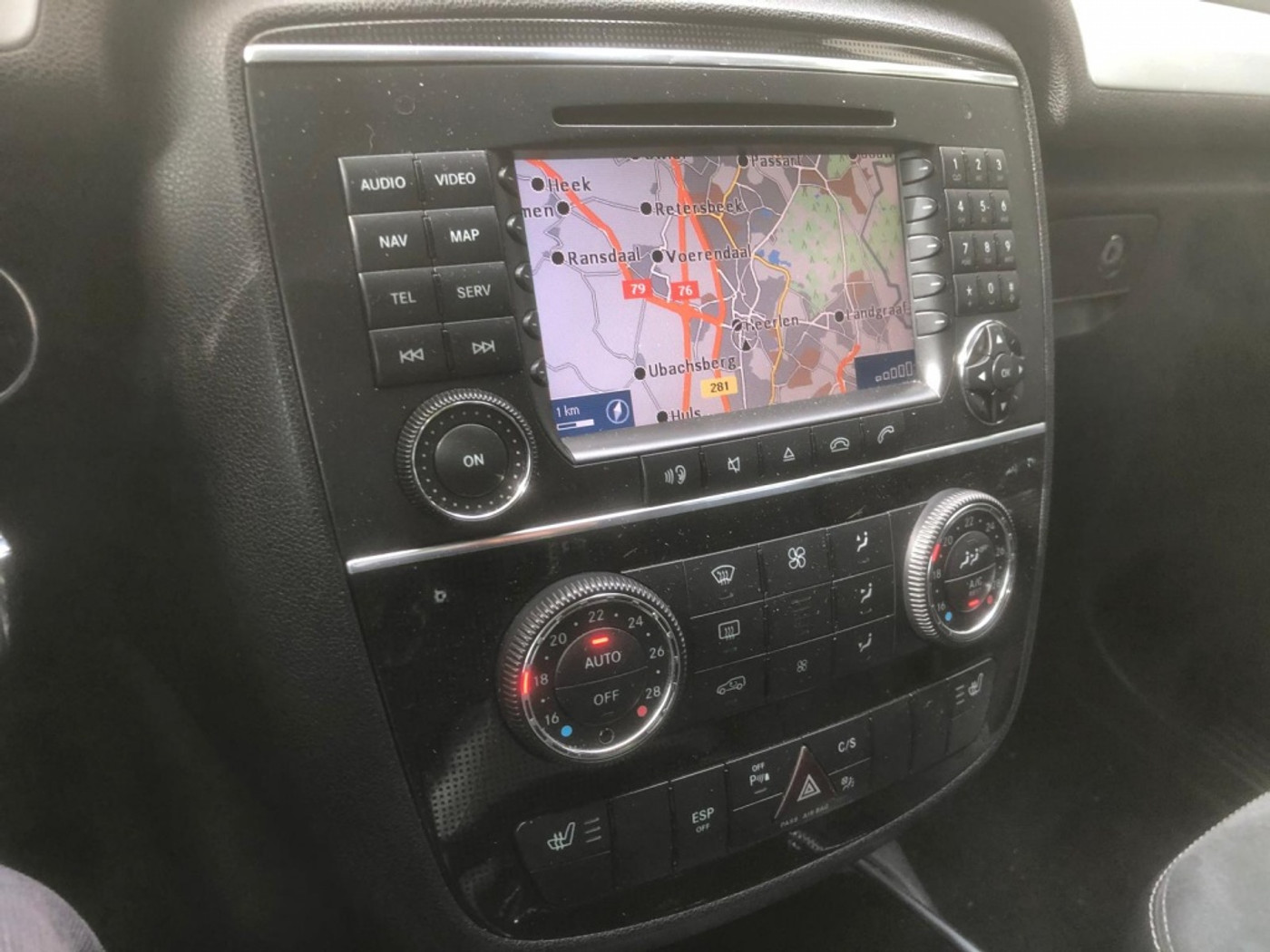 Foto van Mercedes-Benz R 350 4Matic