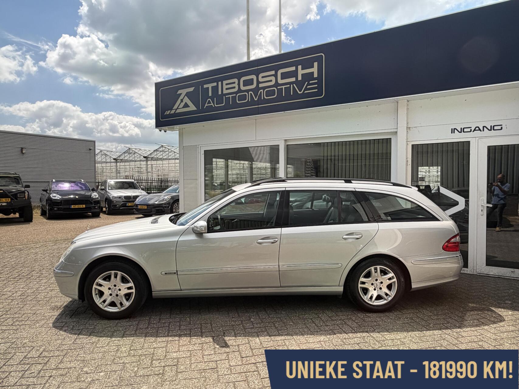 Foto van Mercedes-Benz E 320