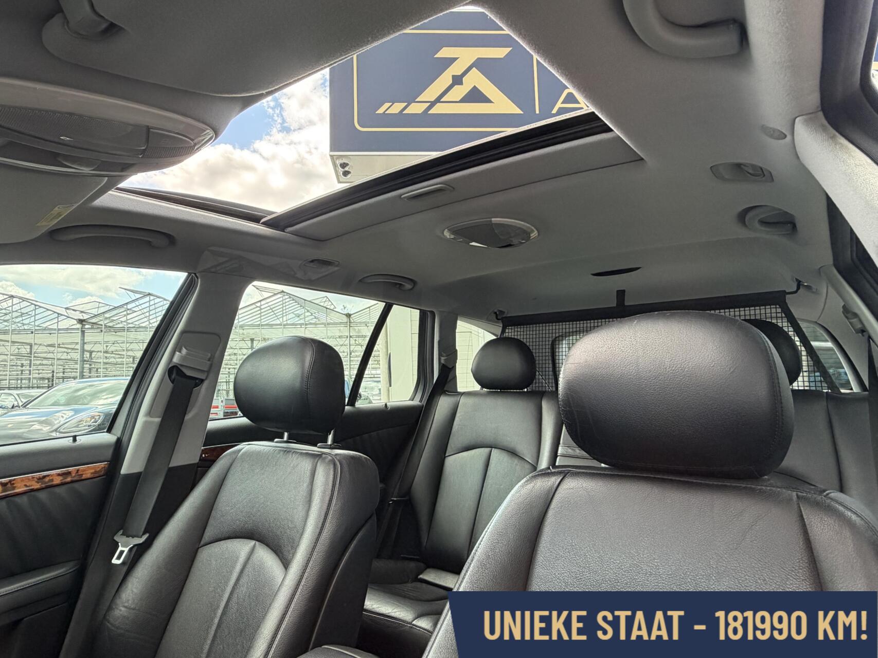 Foto van Mercedes-Benz E 320