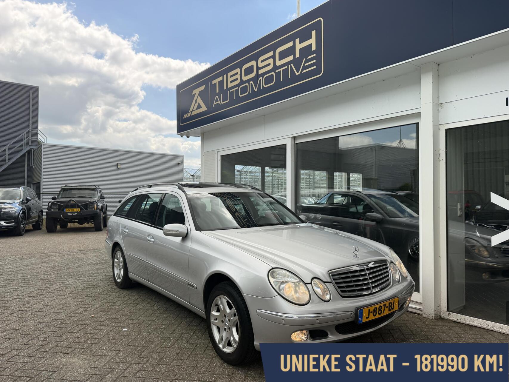 Foto van Mercedes-Benz E 320
