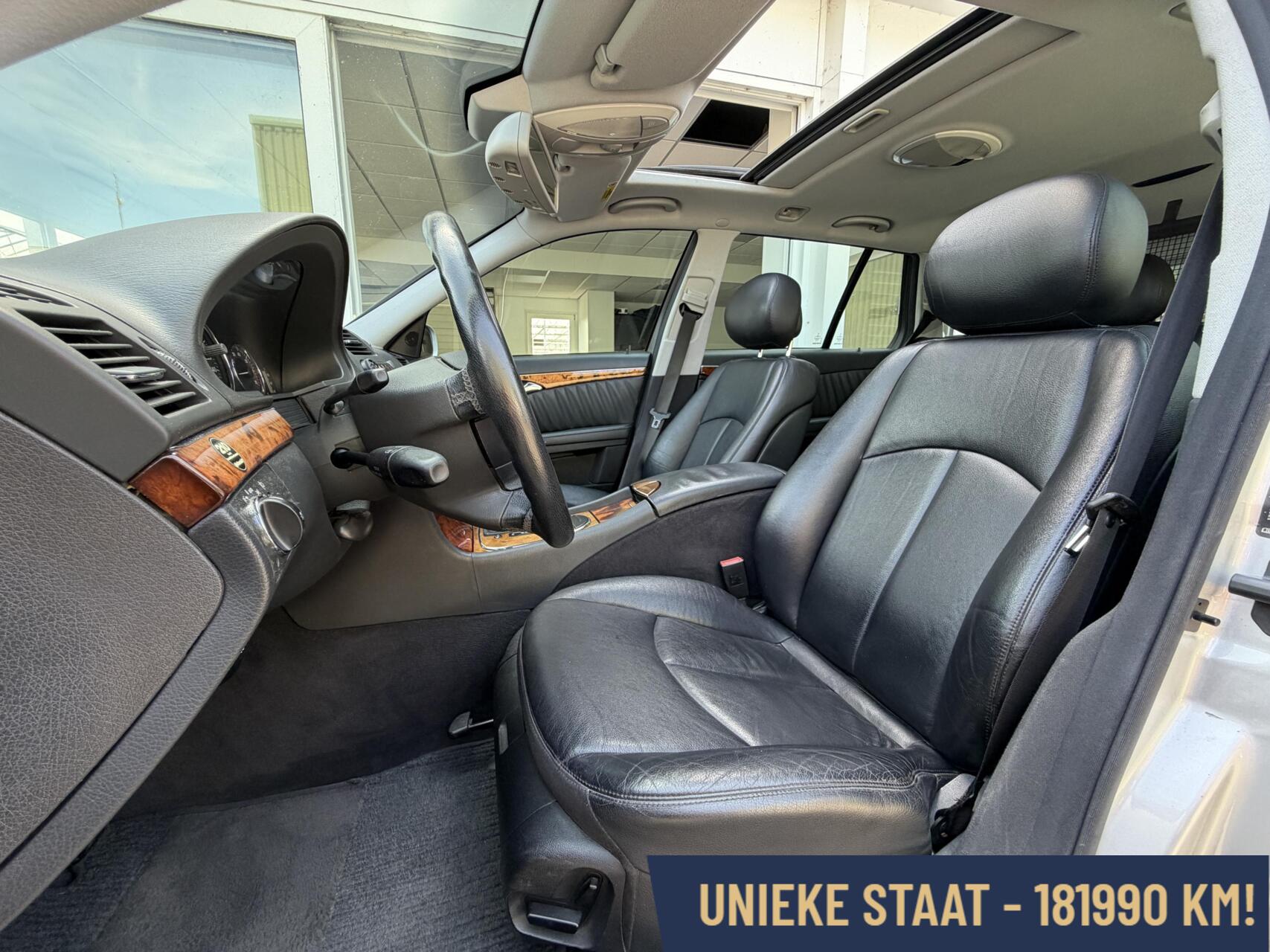 Foto van Mercedes-Benz E 320