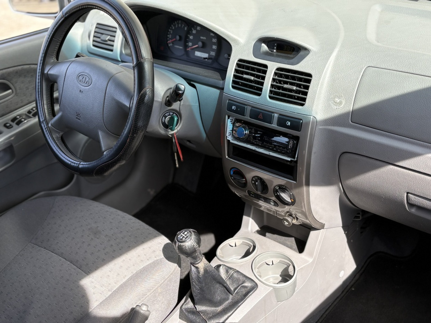 Foto van Kia Kia Rio