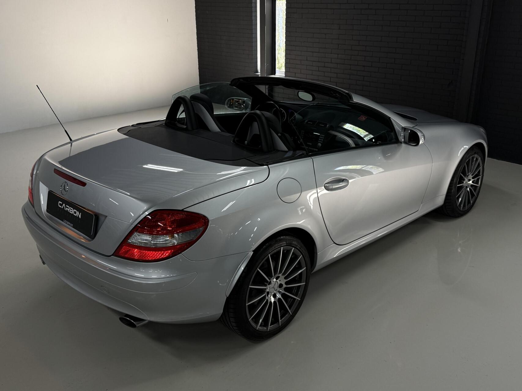 Foto van Mercedes-Benz SLK 200 Kompressor