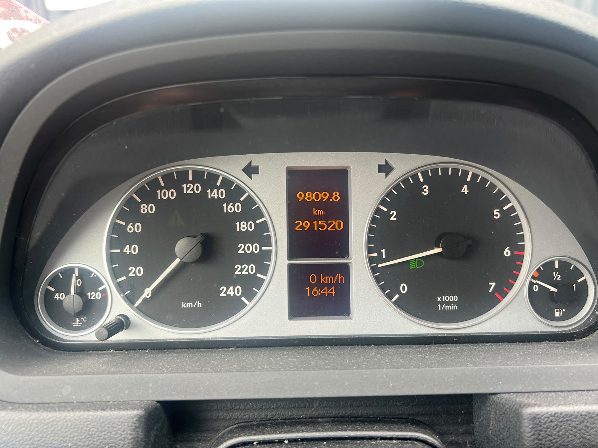 Foto van Mercedes-Benz B 150