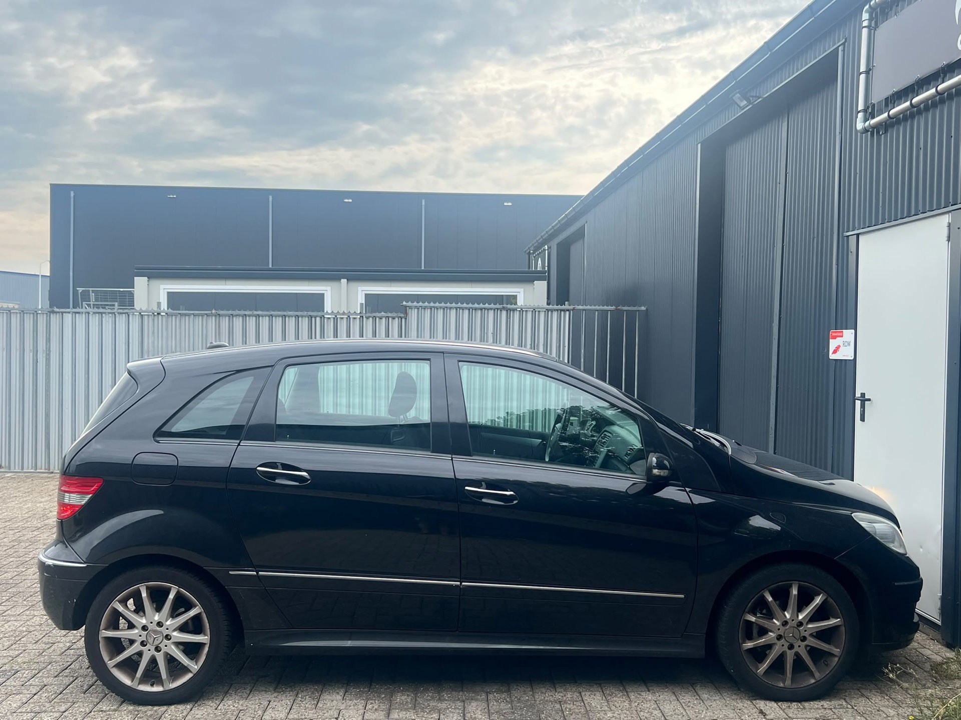 Foto van Mercedes-Benz B 150