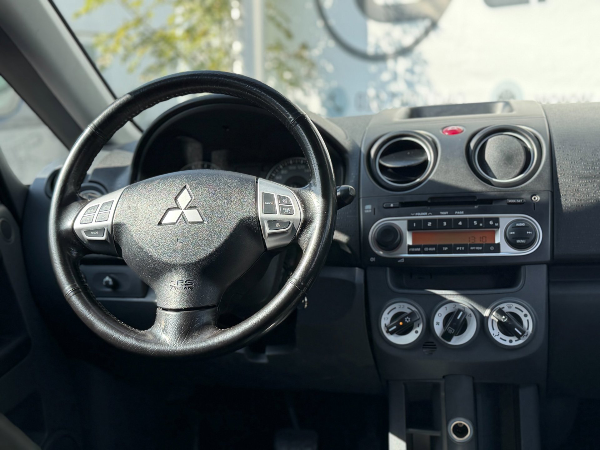 Foto van Mitsubishi Mitsubishi Colt