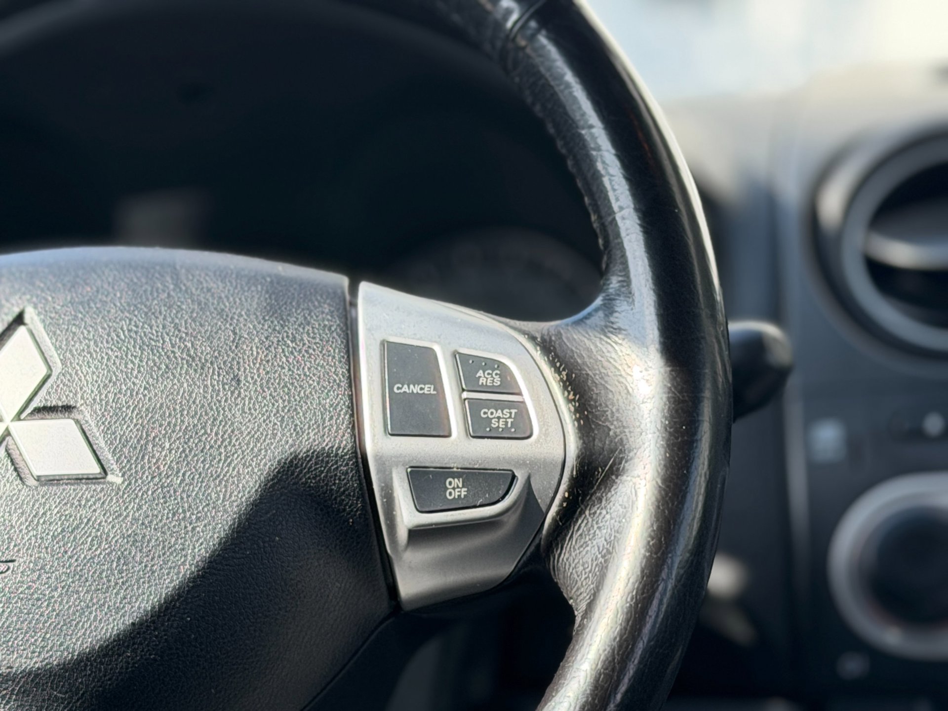 Foto van Mitsubishi Mitsubishi Colt