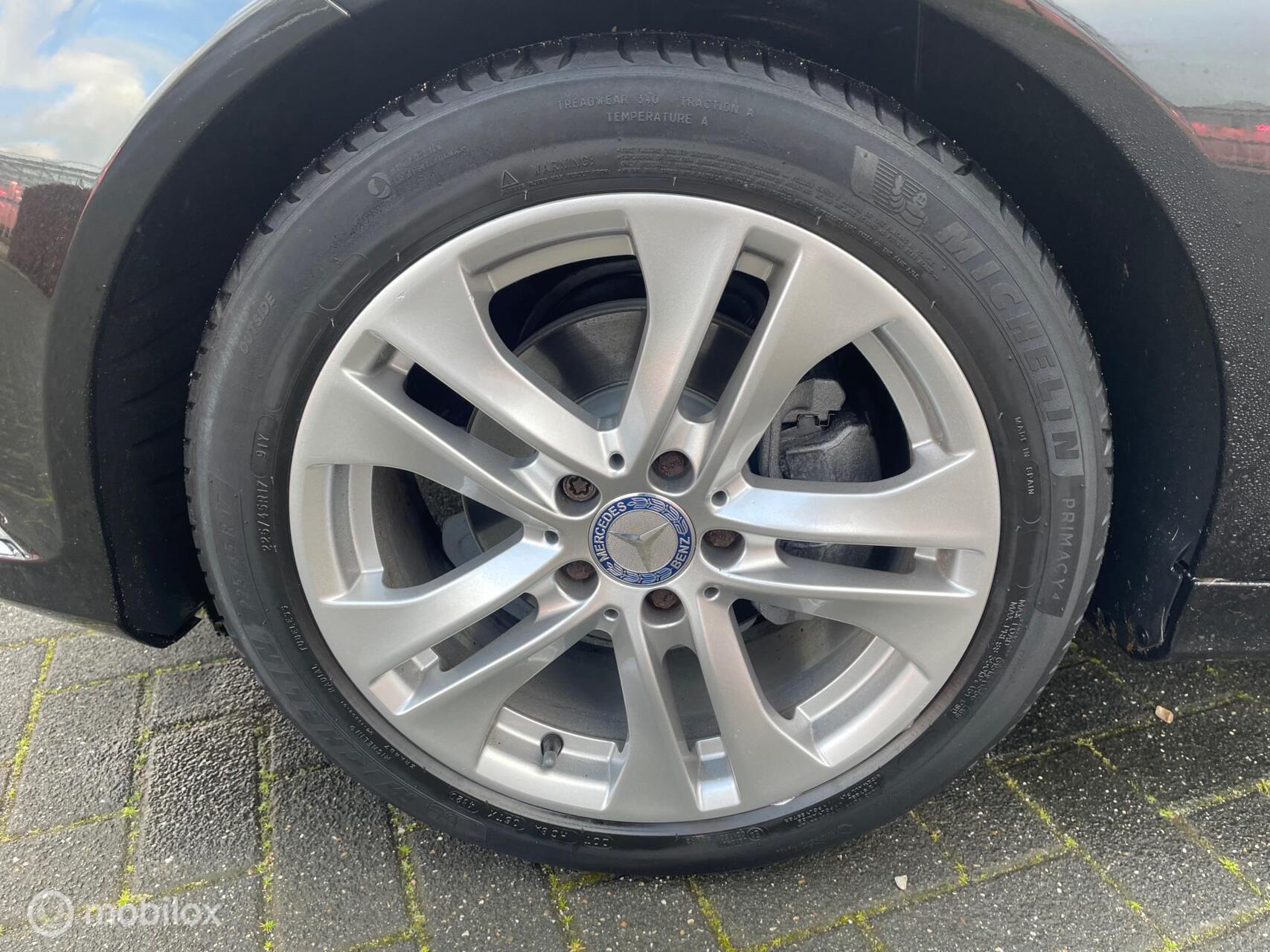 Foto van Mercedes-Benz C 180