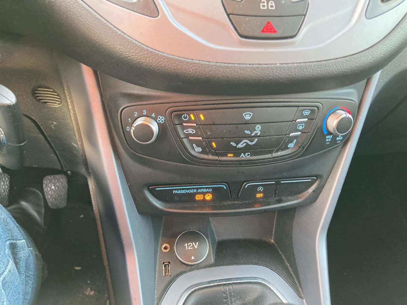 Foto van Ford B-max