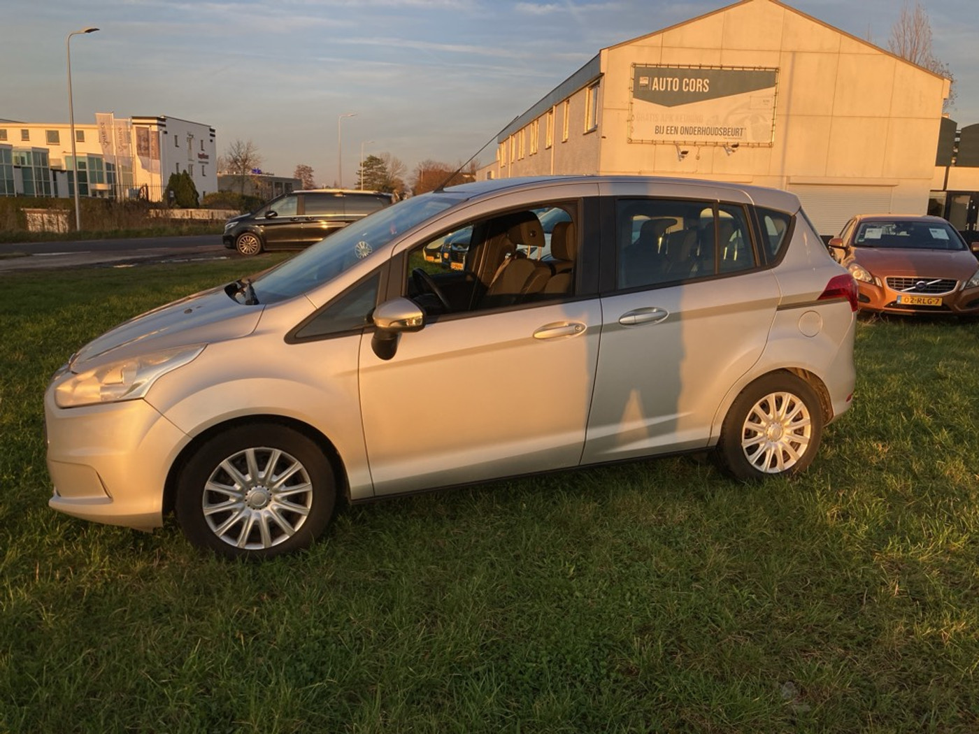 Foto van Ford B-max