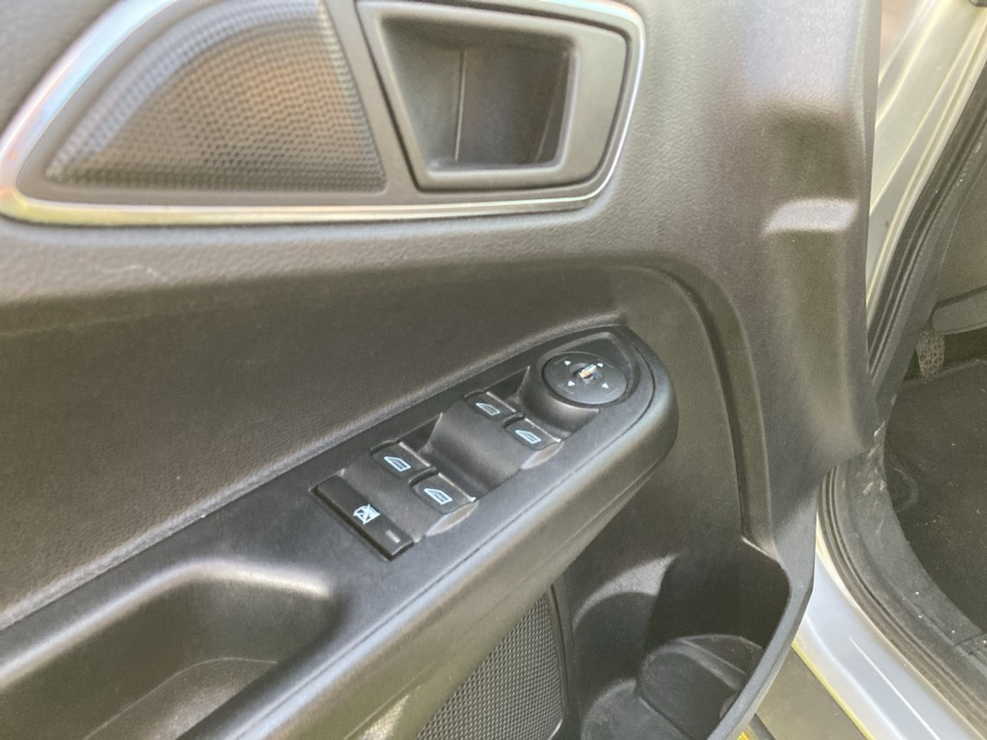 Foto van Ford B-max