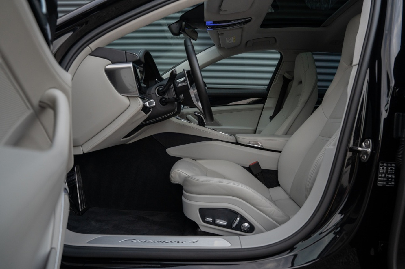 Foto van Porsche Panamera 4 E-hybrid