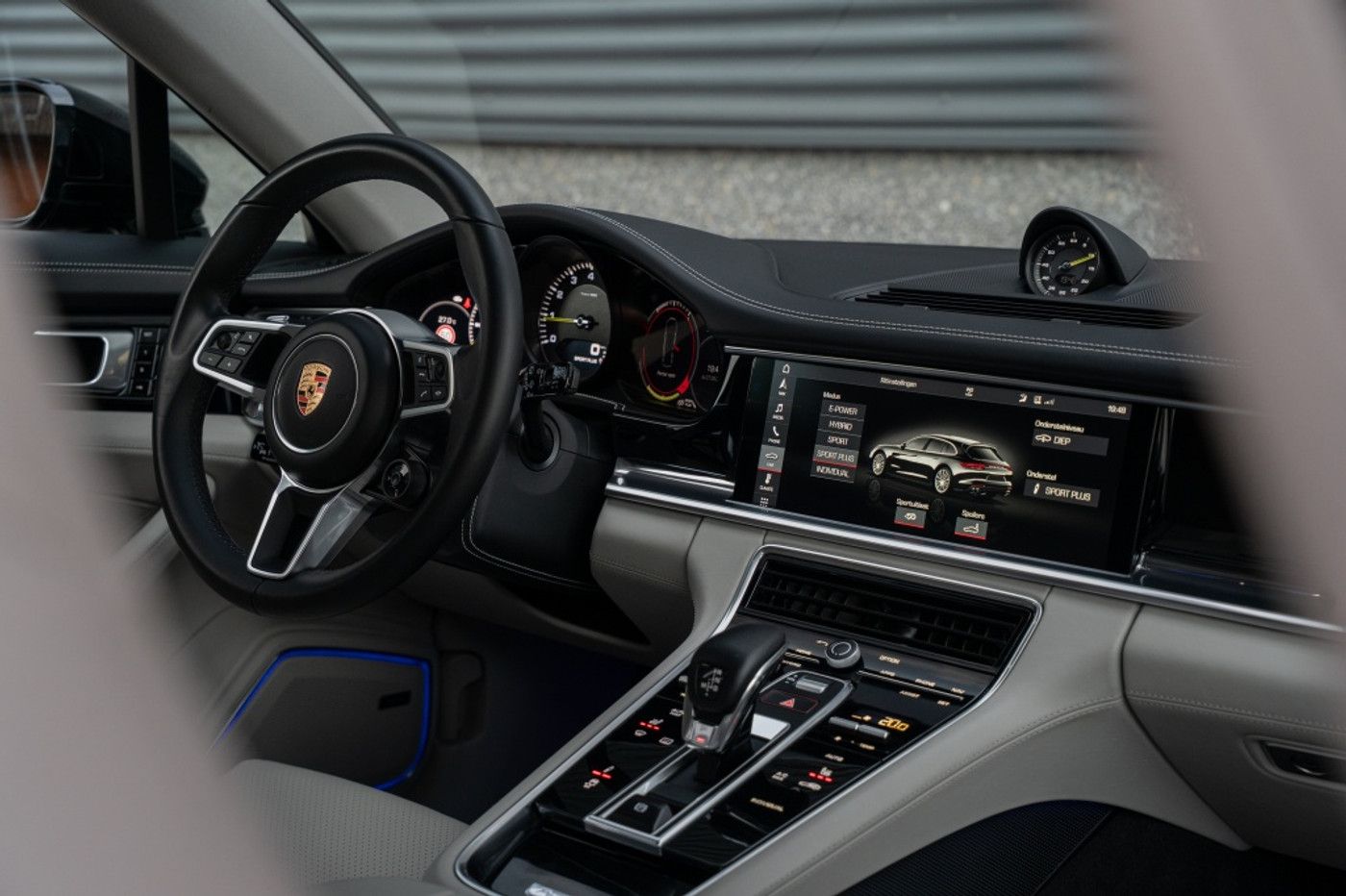 Foto van Porsche Panamera 4 E-hybrid
