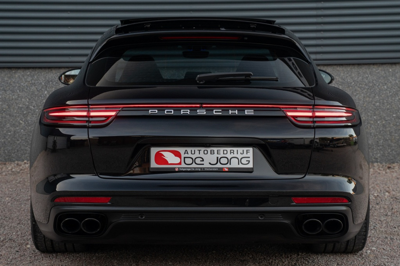 Foto van Porsche Panamera 4 E-hybrid