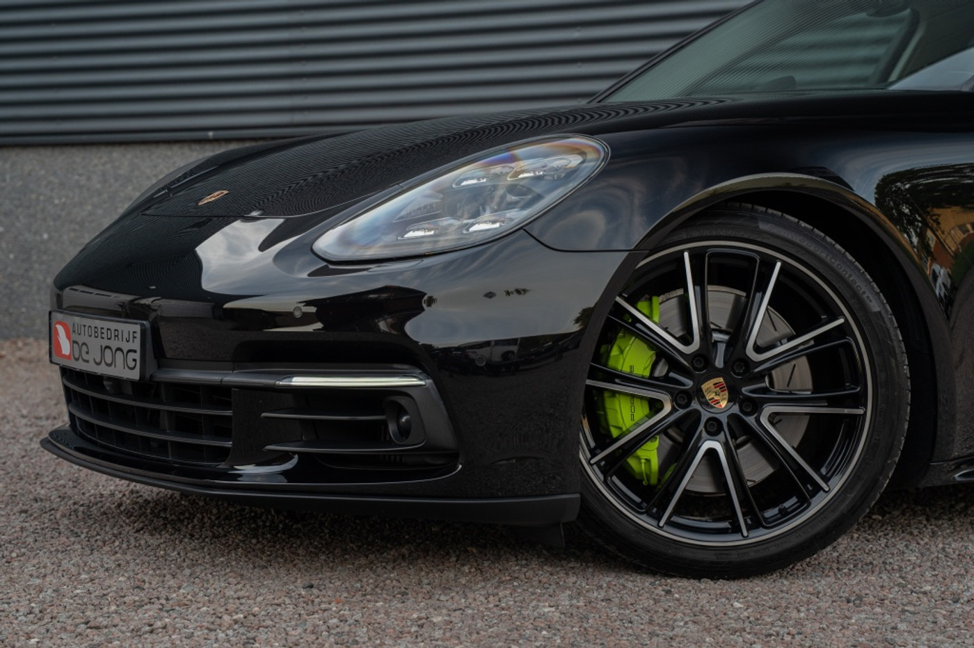 Foto van Porsche Panamera 4 E-hybrid