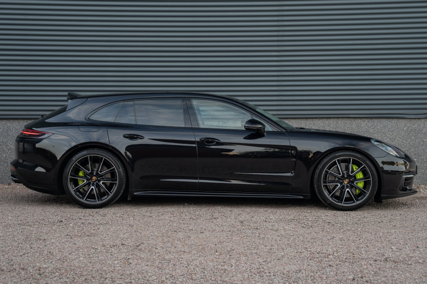 Foto van Porsche Panamera 4 E-hybrid