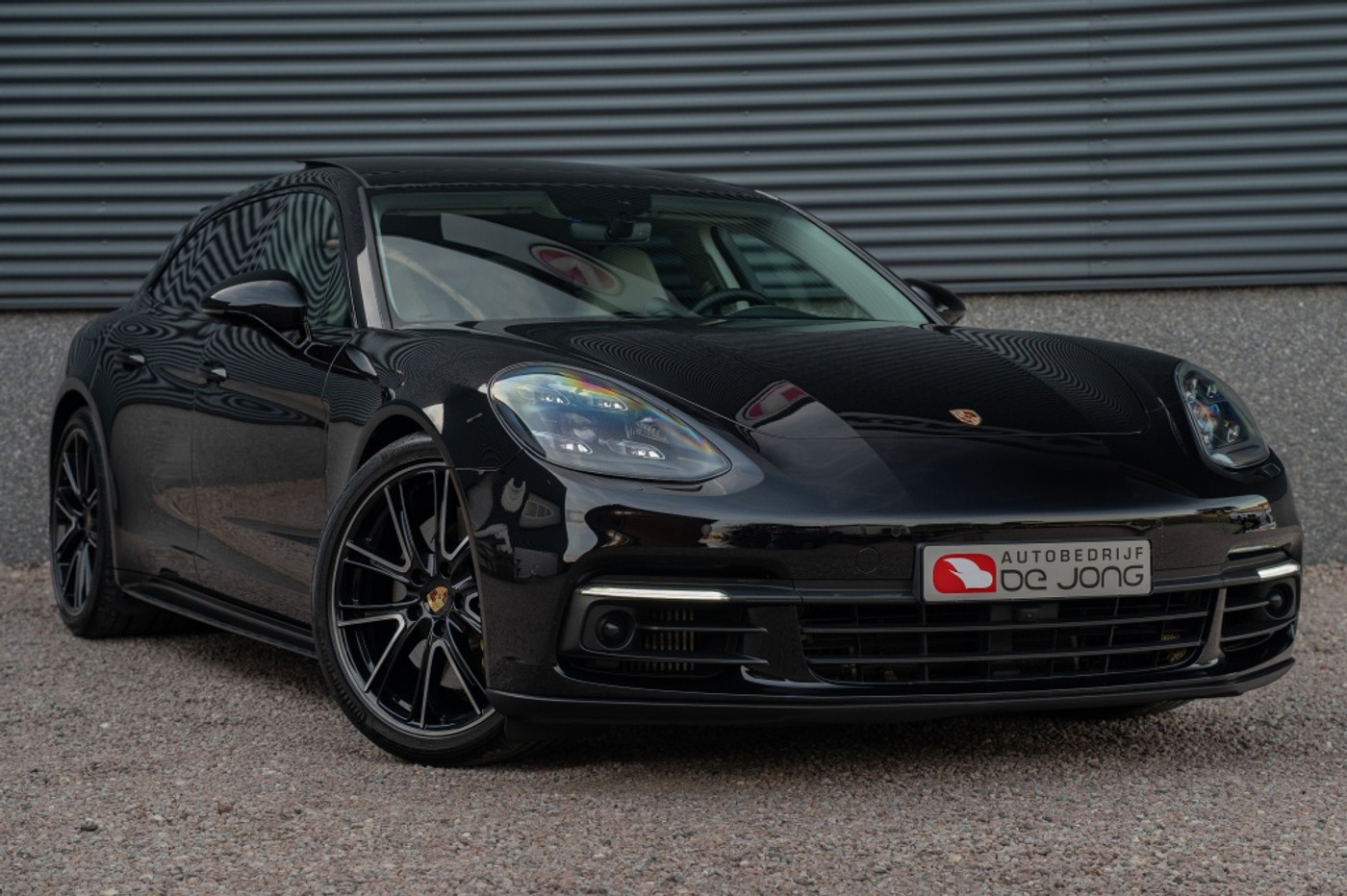 Foto van Porsche Panamera 4 E-hybrid